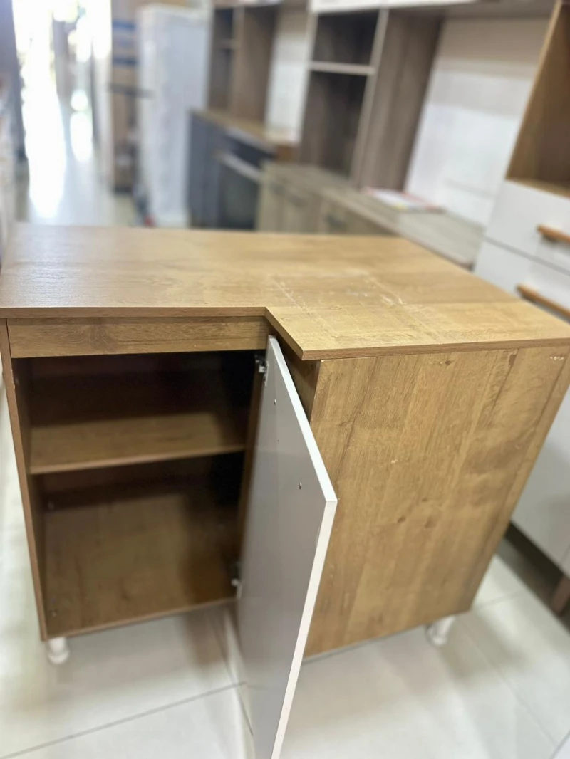 Balcão e Aereo de Canto Montana - Atualle